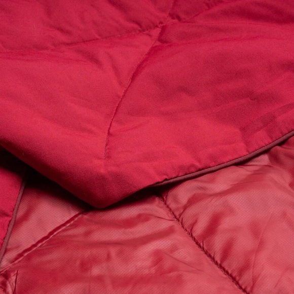 Rumpl NanoLoft Flame Puffy Travel Blanket - 38”x52” - Picture 3 of 13